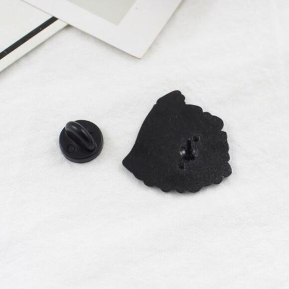 Game Controller Coffee Tea Cup Pin Brooch - Picture 3 of 3